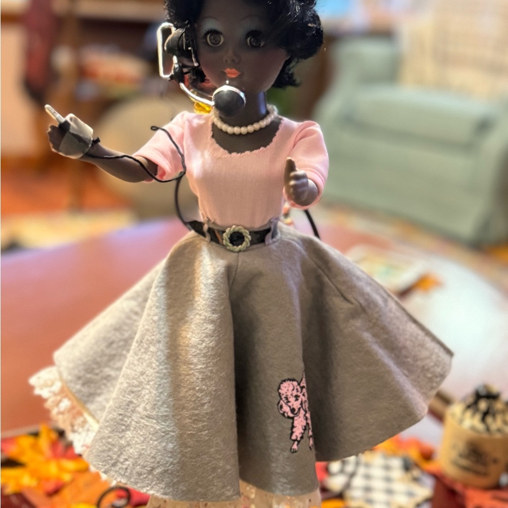 🔔🔔🔔🔔🔔 RARE CUSTOMER DESIGNED DOLL. “Telephone People